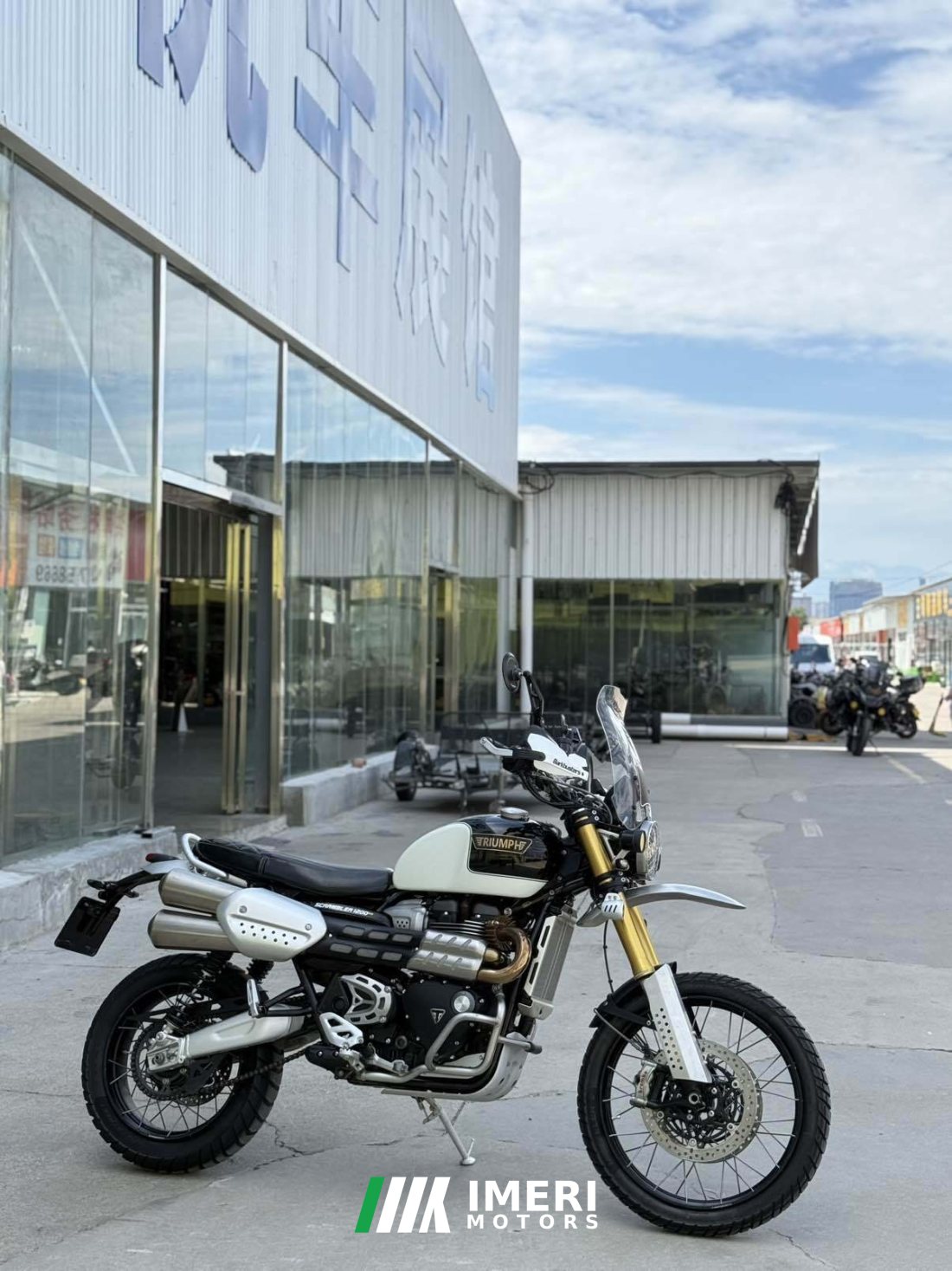 Triumph Scrambler 1200 - мотоцикл из Китая