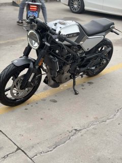 HUSQVARNA White Arrow 401 400 cc - ფოტო 3