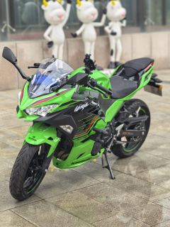 Kawasaki Ninja 400 - ფოტო 1