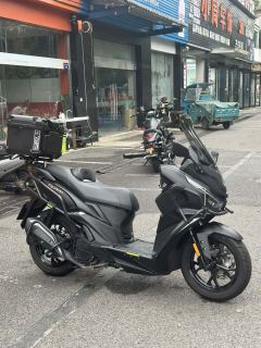 SYM Cruisym 150 - ფოტო 1