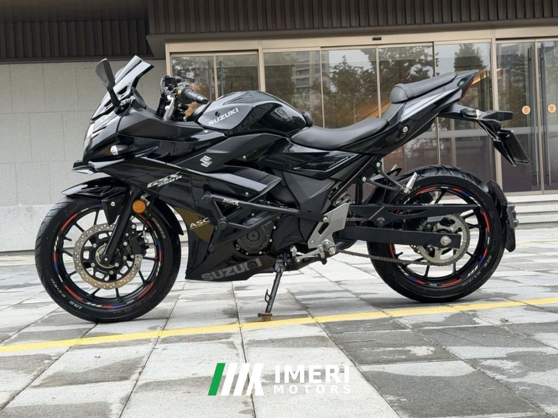 Haojue Suzuki GSX250R - motorcycle from China