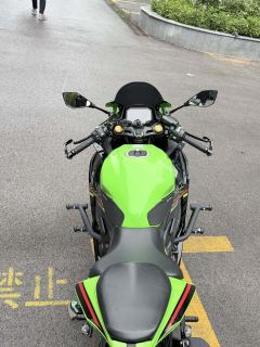 Kawasaki ZX-4R 400 cc - фото 8