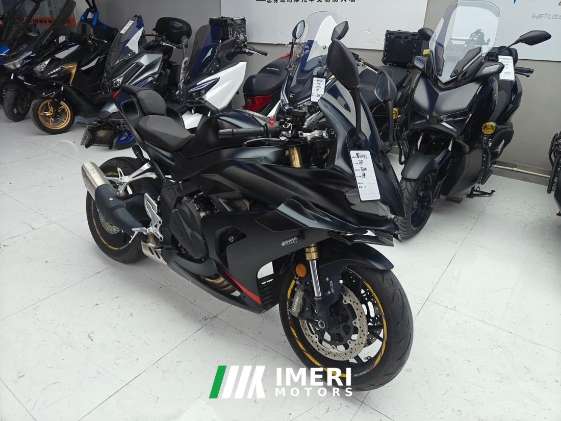 QJMOTOR Sai 600 680 cc - motorcycle from China