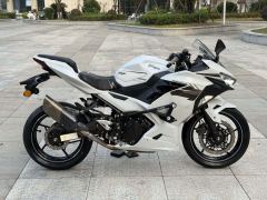 Kawasaki Ninja 400 - photo 2