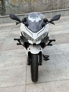 Kawasaki Ninja 400 - photo 4