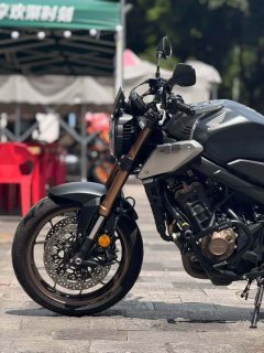 Honda CB650R - ფოტო 7