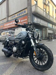Benda Challenger 300 - ფოტო 1