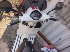 VESPA GTS 300 Super - photo 4