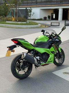 Kawasaki Ninja 400 - photo 3