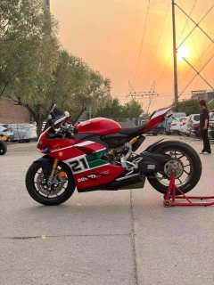 Ducati Panigale V2 900 cc - ფოტო 2