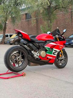 Ducati Panigale V2 900 cc - ფოტო 4