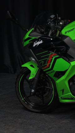 Kawasaki Ninja 400 - ფოტო 4