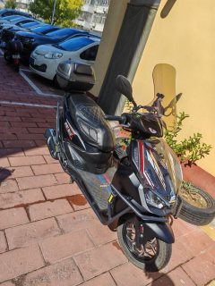 QJMOTOR Hong 150RS - ფოტო 2