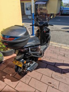 QJMOTOR Hong 150RS - ფოტო 3