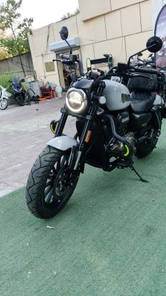 QJMOTOR Flash 300 - ფოტო 1