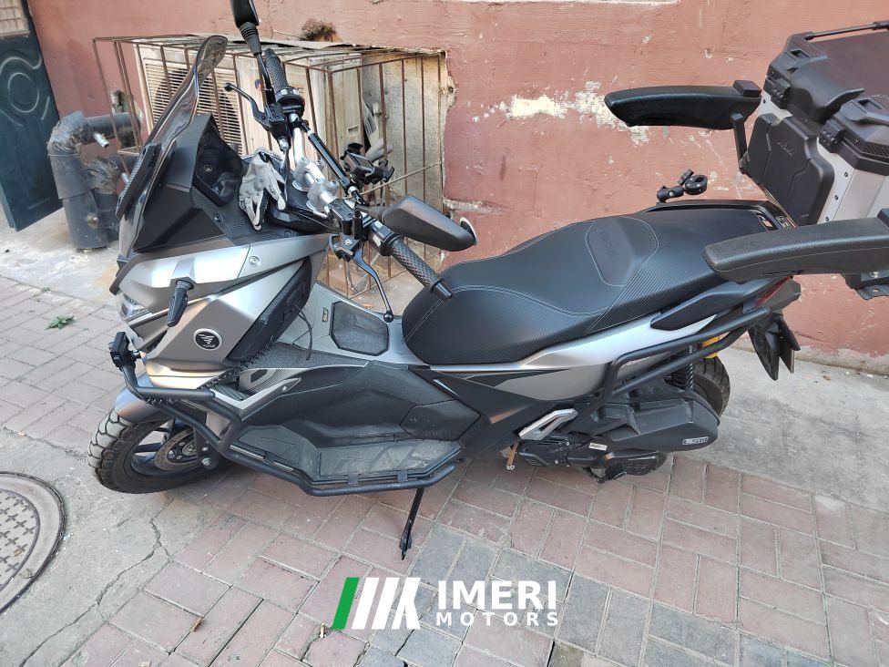2025 Voge SR150S