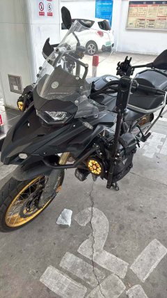Benelli TRK552 550 cc - photo 2