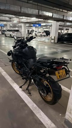 Benelli TRK552 550 cc - photo 6