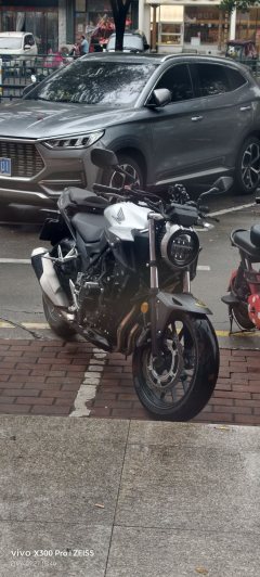 Honda CB400F - ფოტო 1