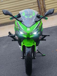 Kawasaki Ninja 400 - ფოტო 1