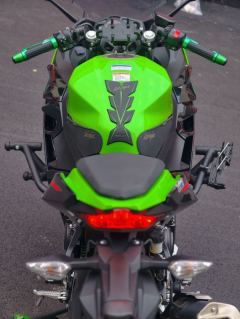 Kawasaki Ninja 400 - ფოტო 6