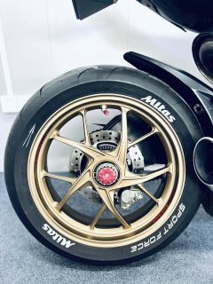 Ducati Panigale V2 955 cc - ფოტო 4