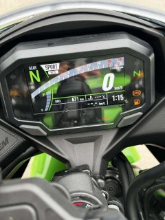 Kawasaki ZX-4R 400 cc - ფოტო 9