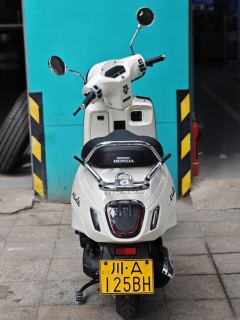 Sundiro Honda NS125LA - photo 3