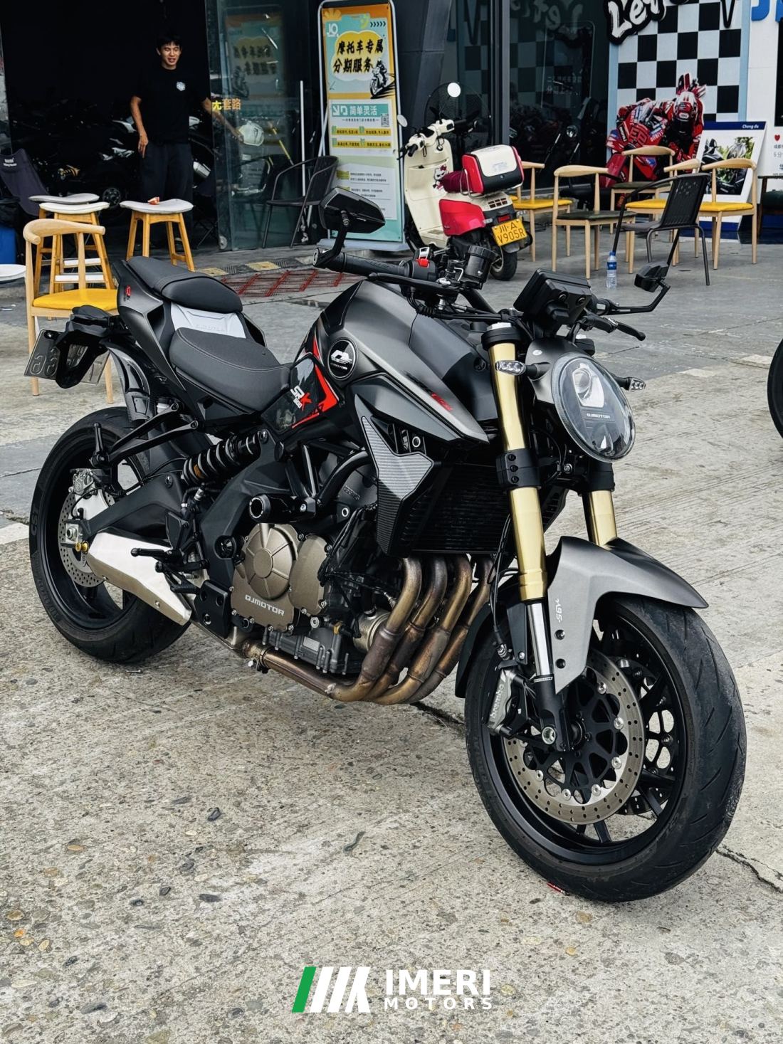 QJMOTOR Chaser 600 - motorcycle from China