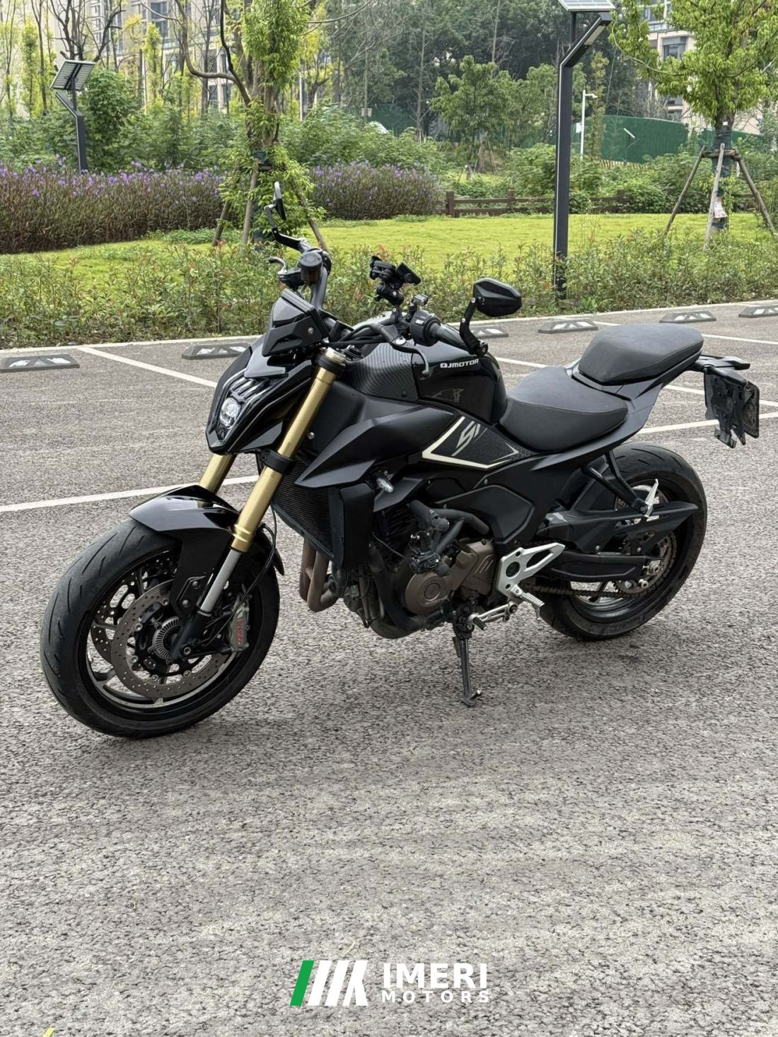QJMOTOR Chaser 550 - მოტოციკლი ჩინეთიდან