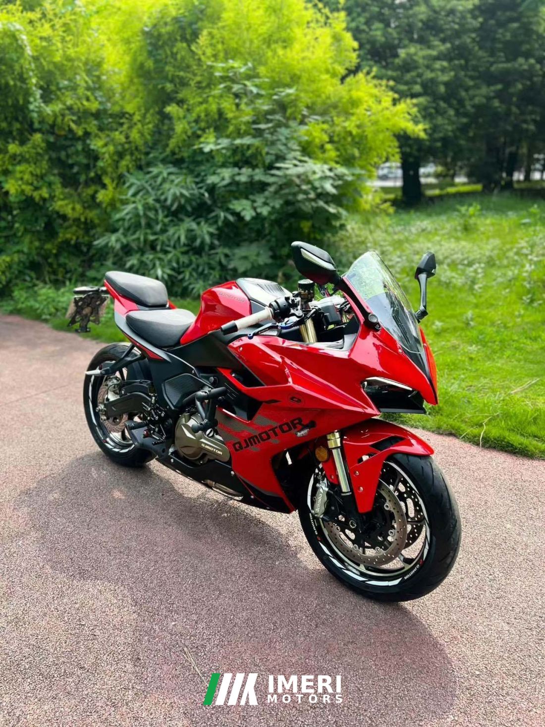 QJMOTOR Roewe i5 550 / Sai 550 *(Context-dependent, usually referring to the motorcycle "Sai 550" or Roewe car v - motorcycl…