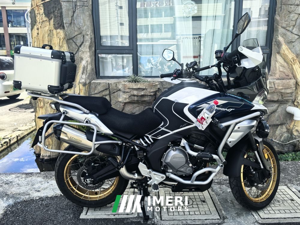 2025 CFMOTO 700MT