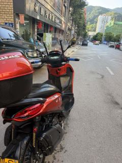 Piaggio Beverly 400 - ფოტო 6
