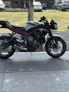 Triumph Street Triple 765 - ფოტო 5