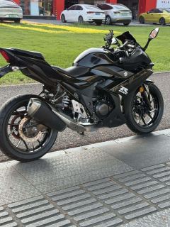 Haojue Suzuki GSX250R - ფოტო 5