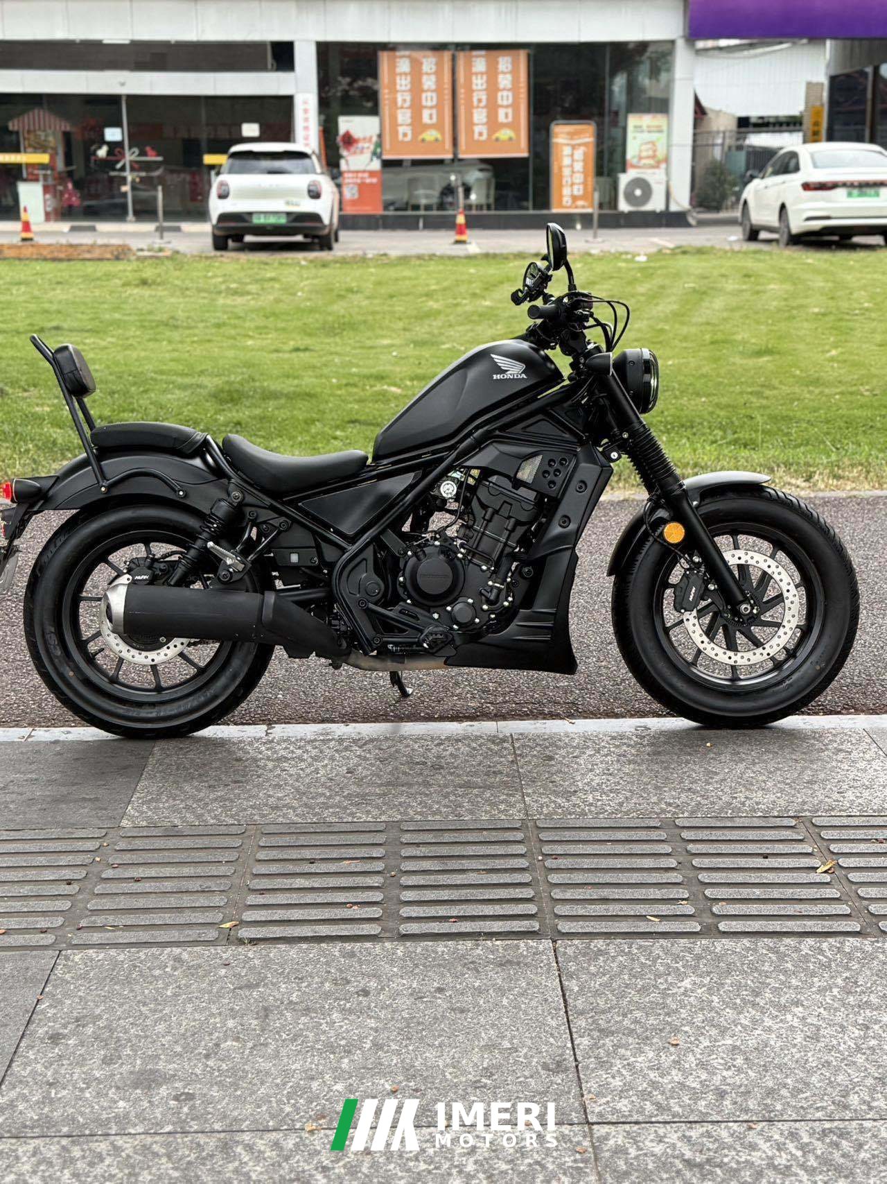 2025 Honda CM300