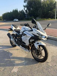 Kawasaki Ninja 400 - ფოტო 2