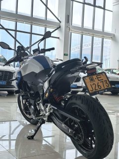 BMW F 900 R - ფოტო 3
