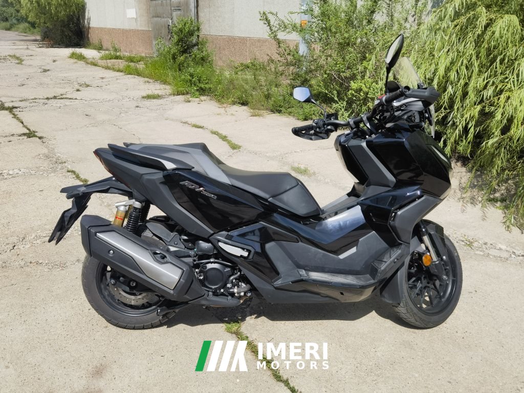 2025 Honda ADV350