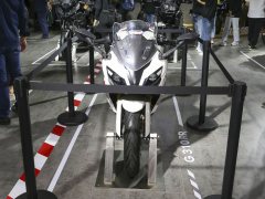 BMW G 310 RR - ფოტო 9
