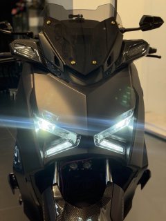 Yamaha XMAX 300 cc - ფოტო 3