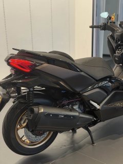 Yamaha XMAX 300 cc - ფოტო 7