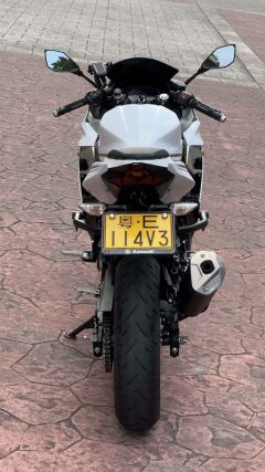 Kawasaki Ninja 400 - ფოტო 4