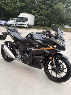 Haojue Suzuki GSX250R - ფოტო 3