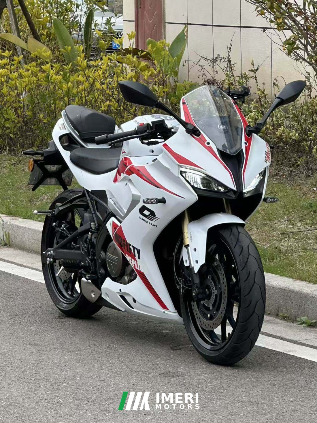 QJMOTOR SRK 250 - მოტოციკლი ჩინეთიდან