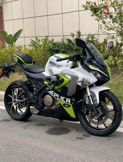 QJMOTOR SRK 250 - ფოტო 1