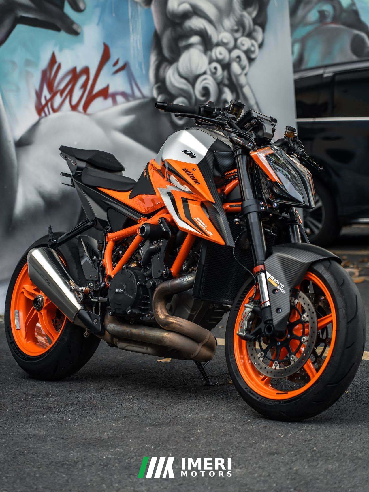 2023 KTMR2R 1290 Super Duke 1300 cc