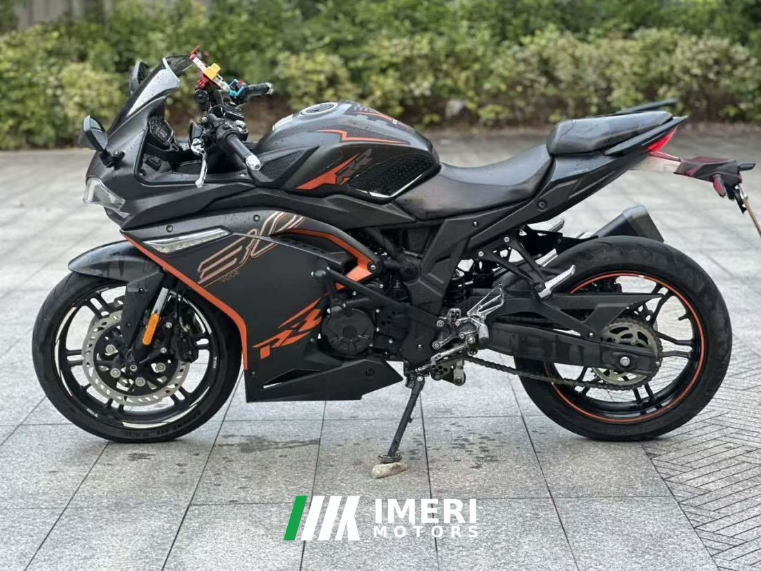 Voge 300RR - მოტოციკლი ჩინეთიდან