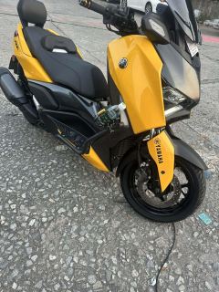 Yamaha XMAX 300 cc - photo 4