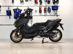 Yamaha TMAX 560 cc - ფოტო 12